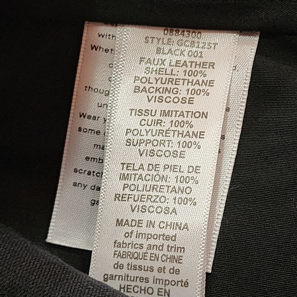 Good American Faux Leather Flare Pants Black Crinkle Gloss Size 20 NWT - Picture 7 of 7